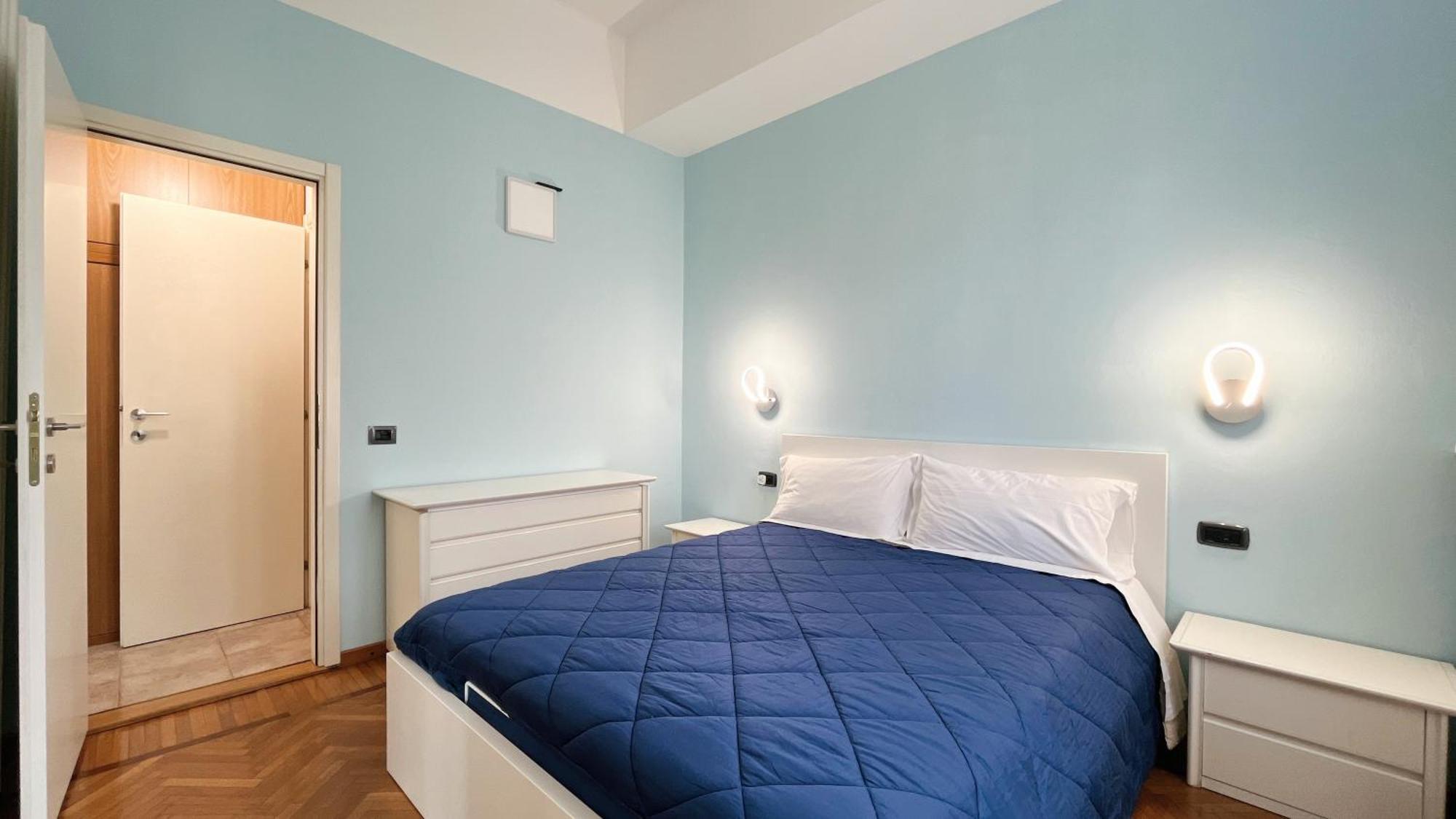 Center Apartment - Affitti Brevi Italia Lecco Exteriör bild